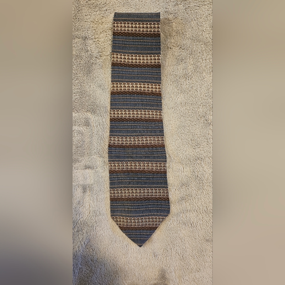 RIVER Brand by ARROW Adult Blue and Brown Necktie